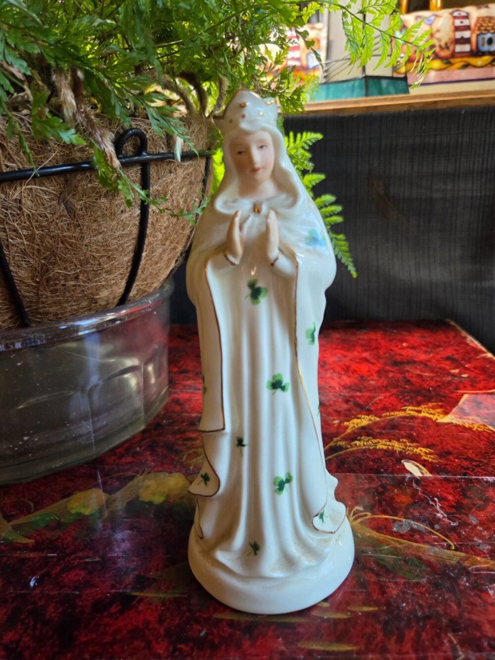 Vintage Praying Madonna Figurine Shamrocks Virgin Mary?